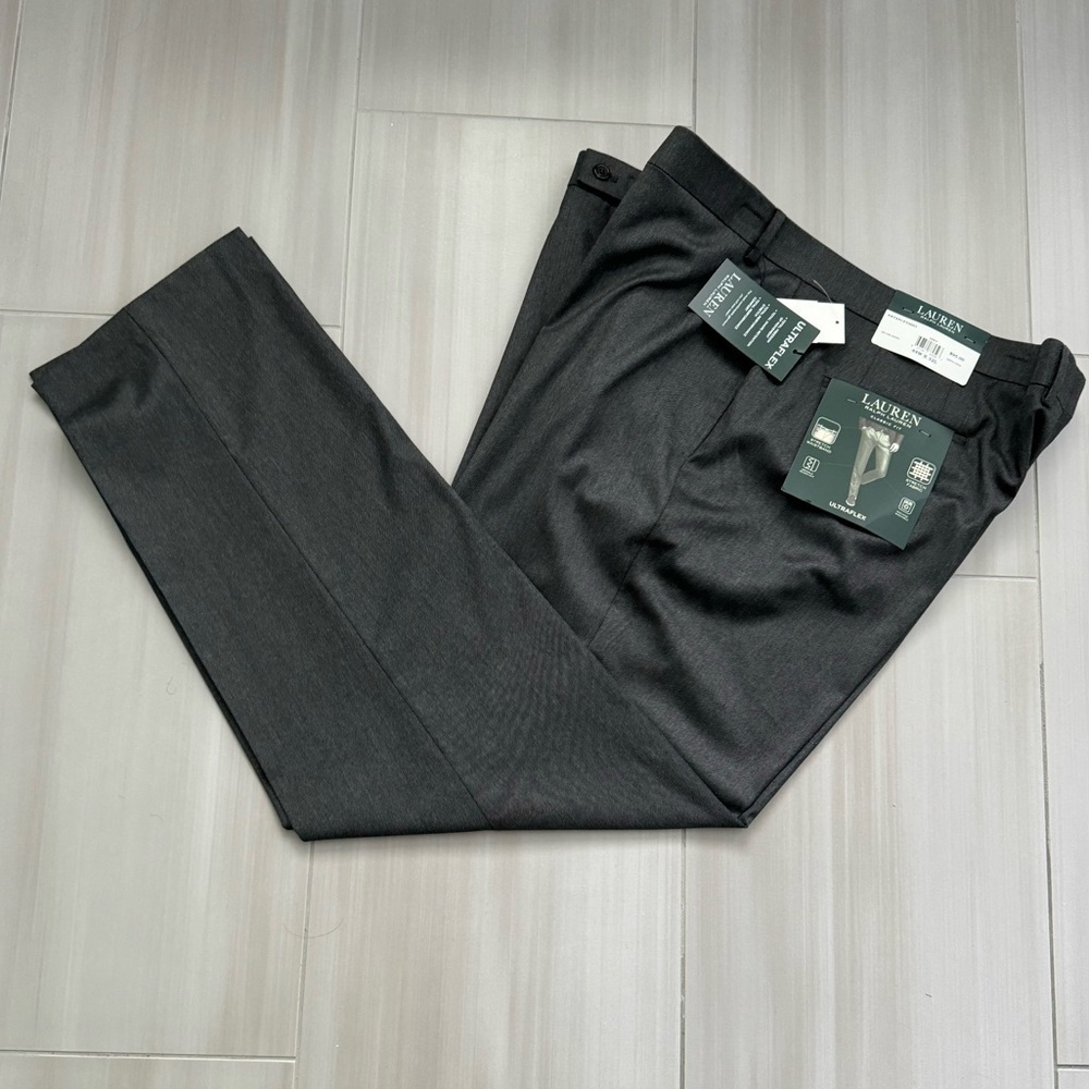 Lauren Ralph Lauren Classic Fit UltraFlex Stretch Flat Front mens size 44x32 NWT